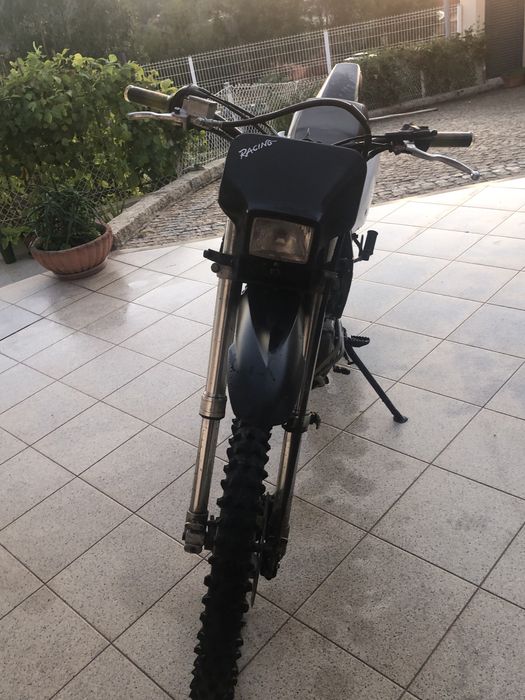 Suzuki DR 350 s/doc.
