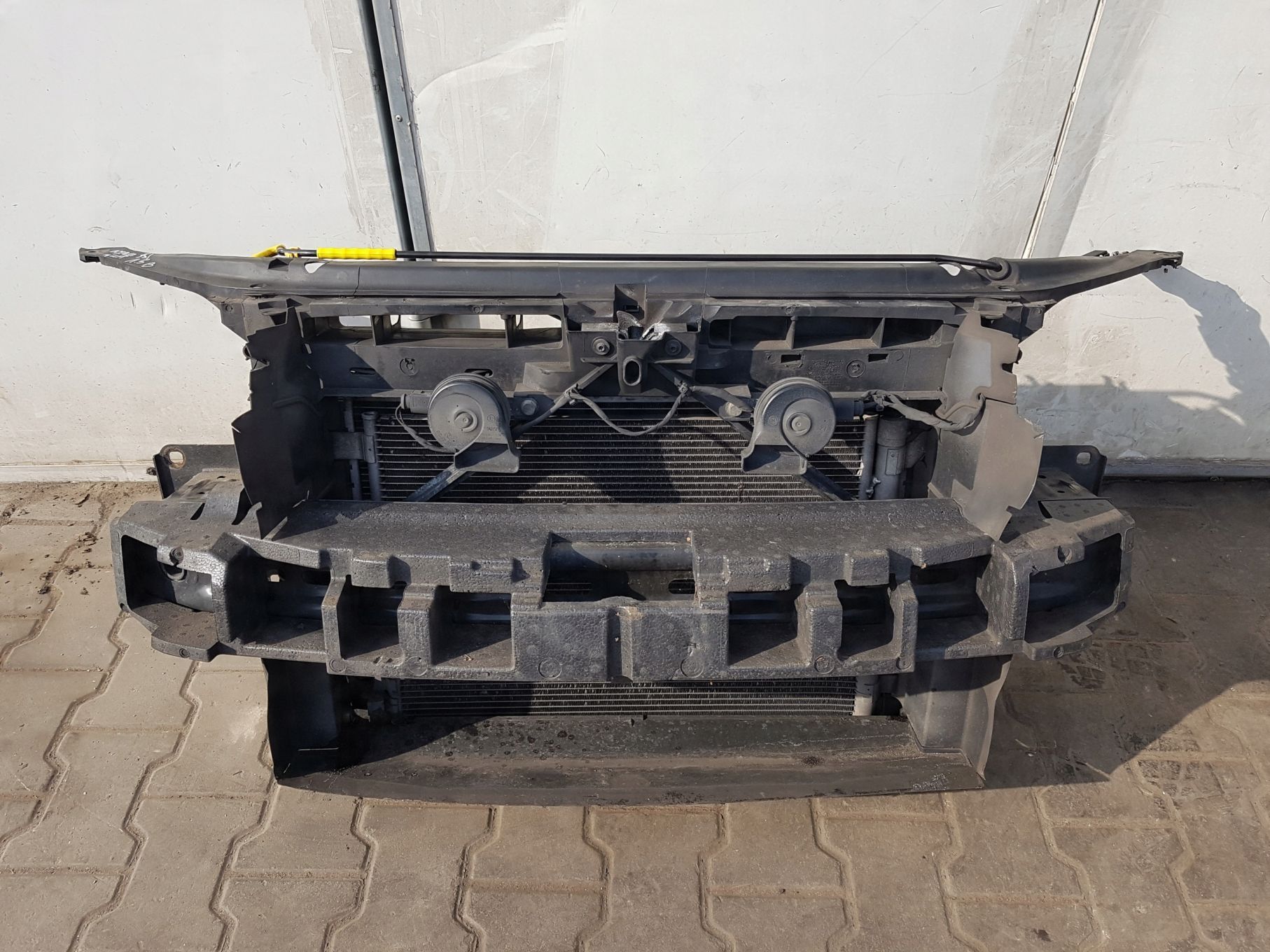 SKODA OCTAVIA 3 III LIFT 17-19r 1.5 TSI PAS PRZEDNI CHŁODNICE