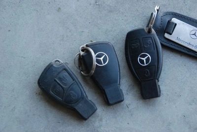 Програмування прошивка ключа Mercedes