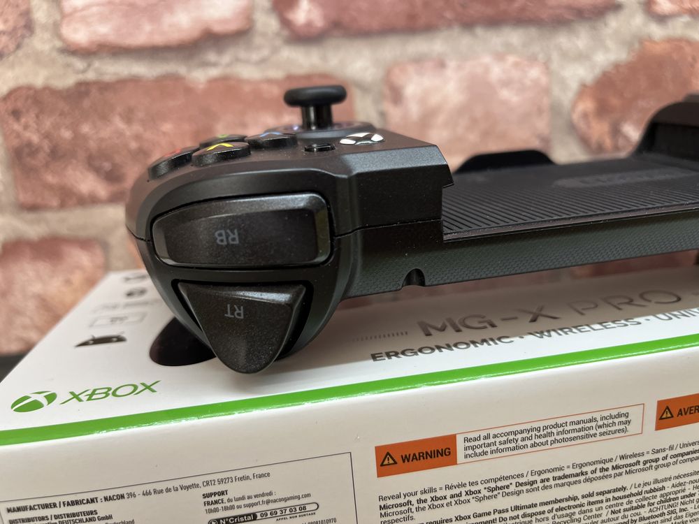 Kontroler Xbox NACON MG-X PRO do smartfona z Android