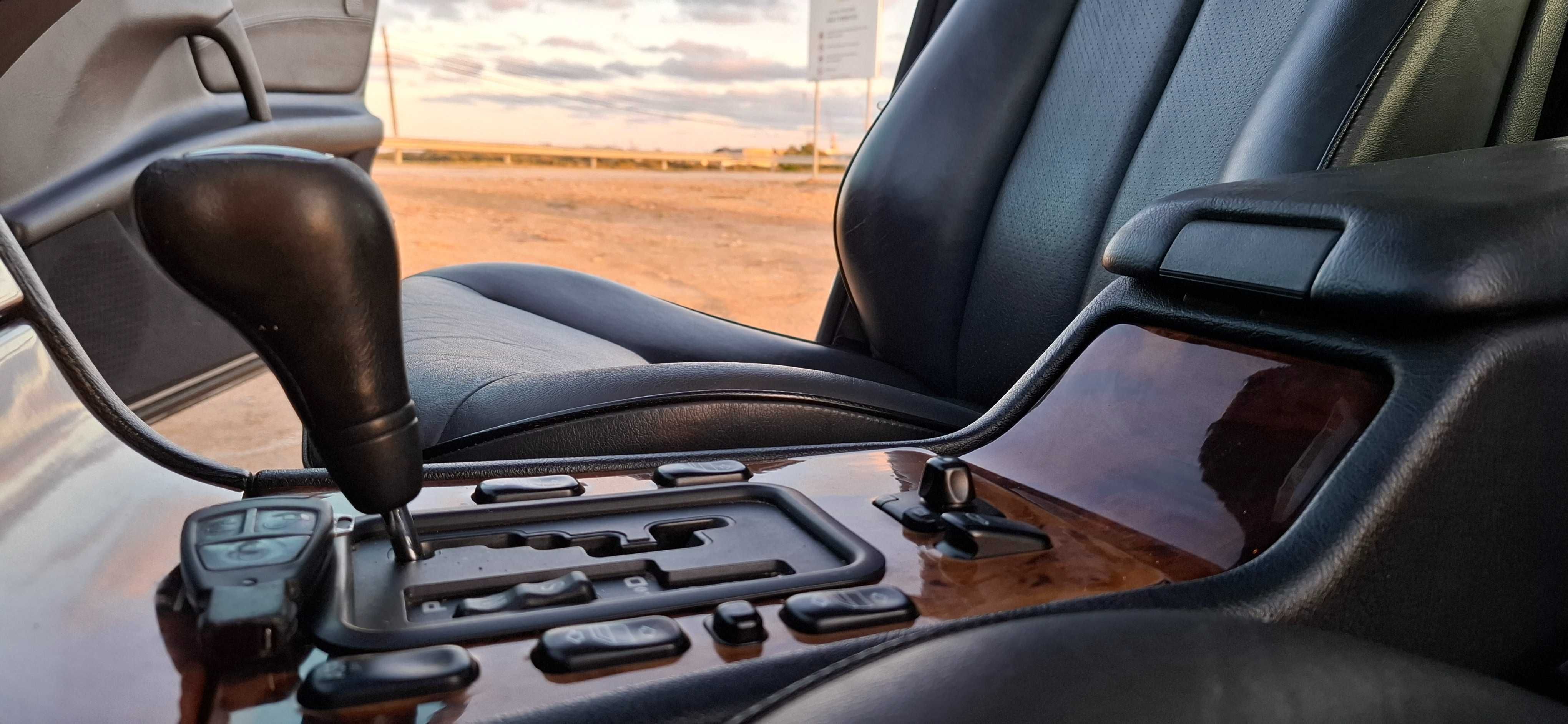 Mercedes E300 om606