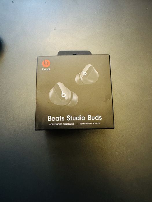 Beats Studio Buds Słuchawki
