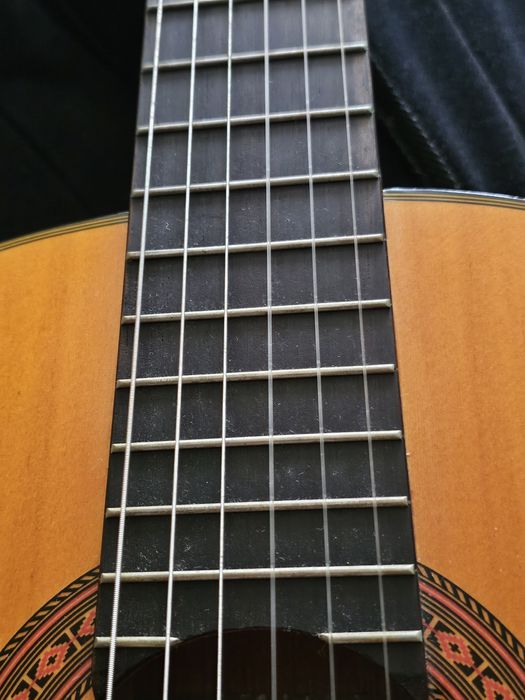Guitarra Yamaha C70 com estojo