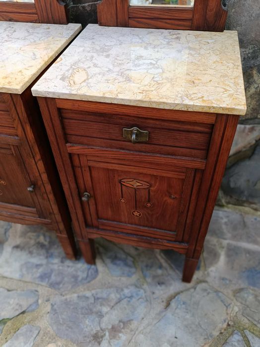 Mesas de cabeceira madeira maciça  embutidos Anos 30 1,04mt