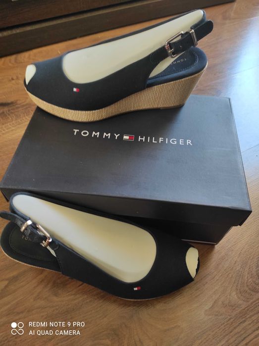 Buty damskie Tommy HILFIGER