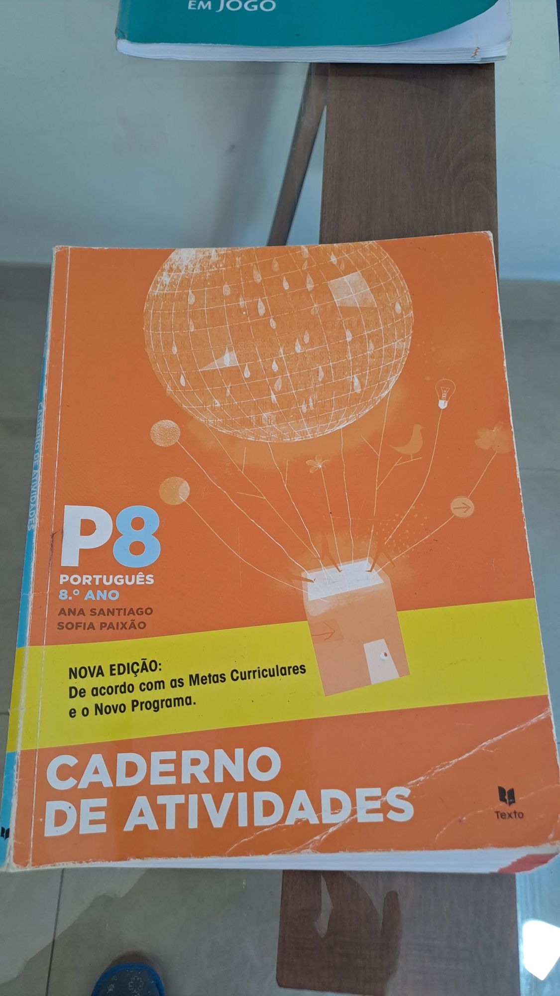 P8 caderno atividades portugues 8⁰ano