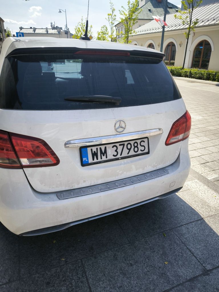 Mercedes B180 klasa Automat doinwestowany W246  1.5 cdi Nowe Wtryski i