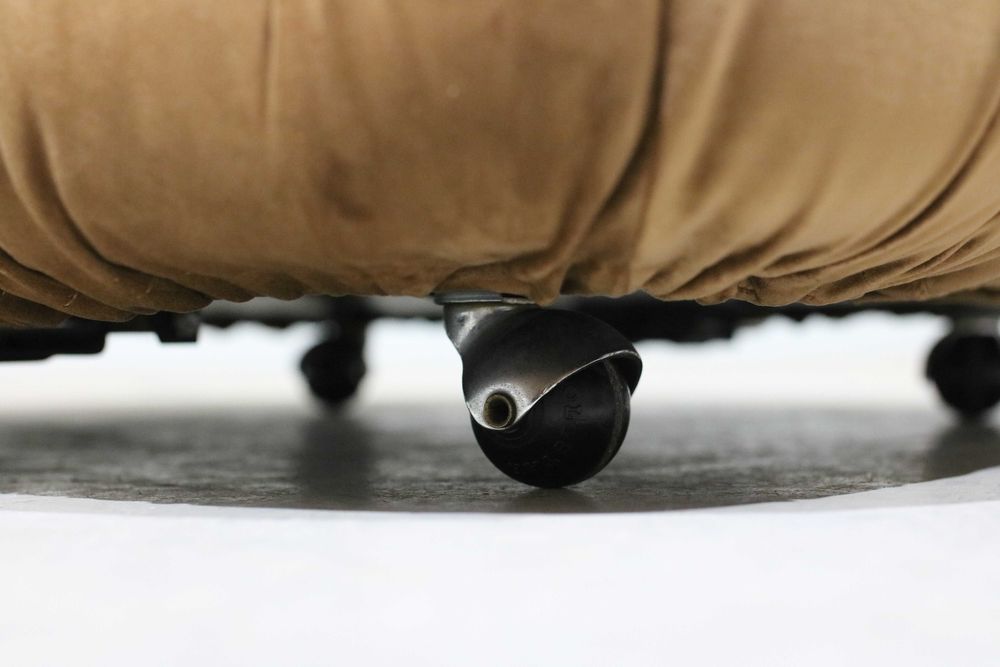 Pousa pés Afra & Tobia Scarpa Modelo Soriana | Cassina