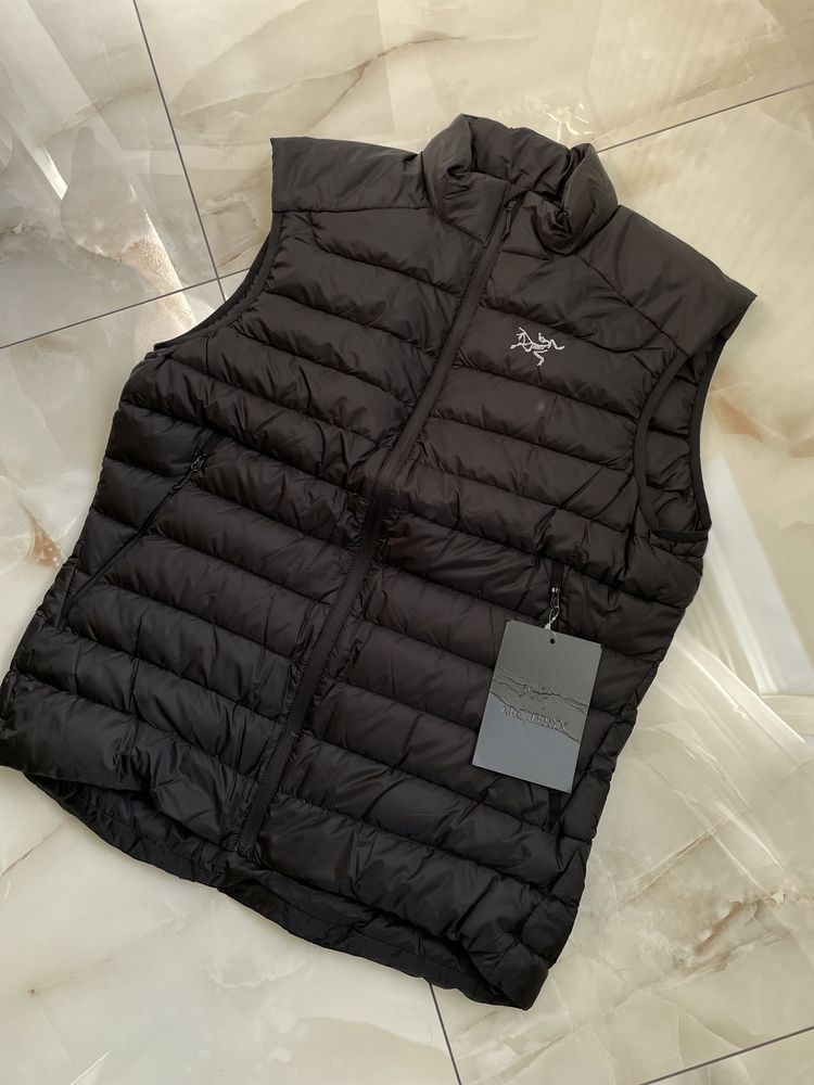 Жилетка Arc'teryx  Cerium LT Vest оригинал