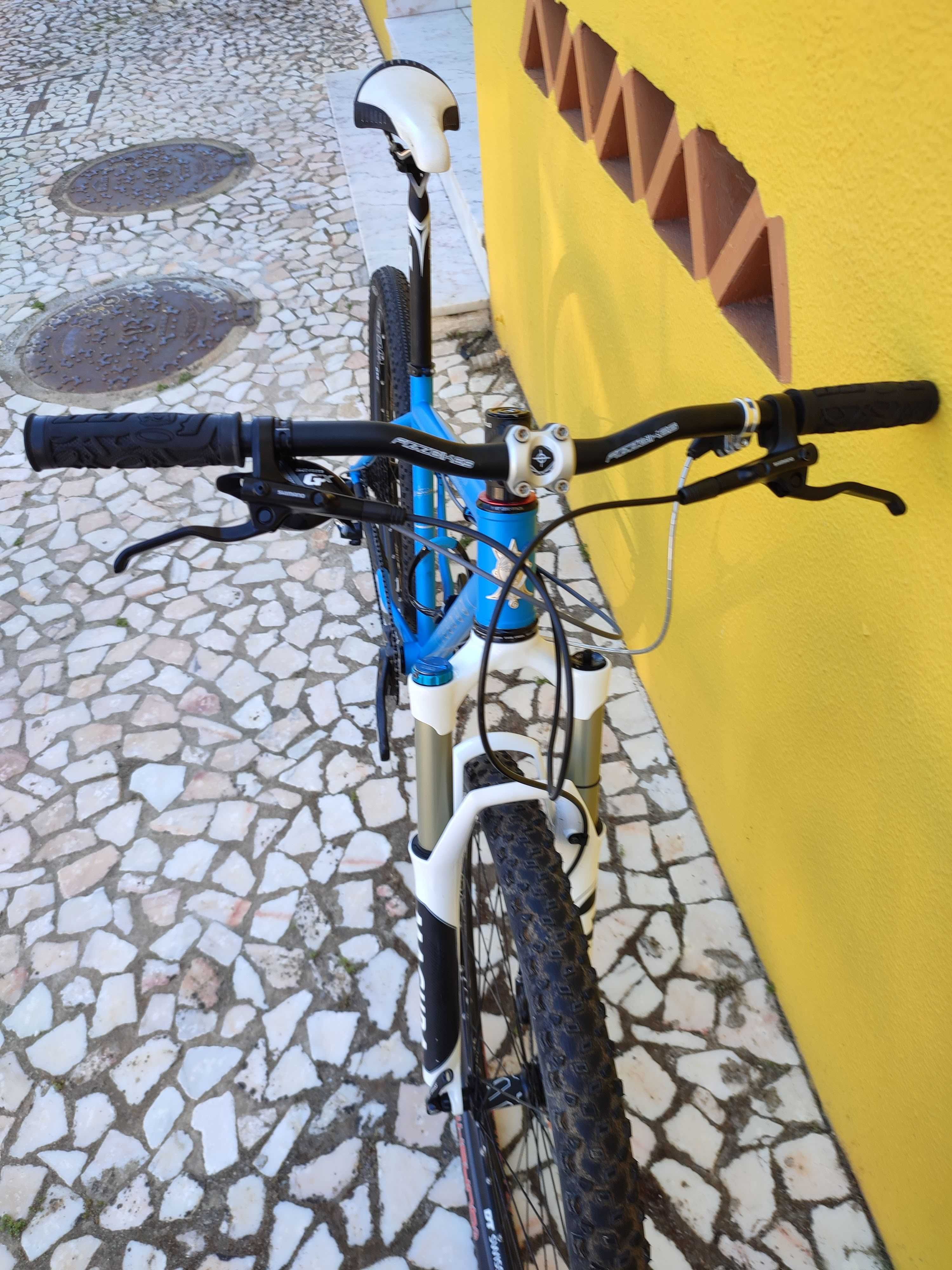 Voodoo Bizango 27,5" tamanho M (17")