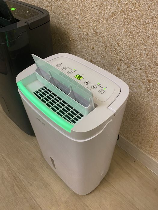 Осушувач повітря 30л за добу  Wi-Fi  Klarstein DryFy з Німеччини