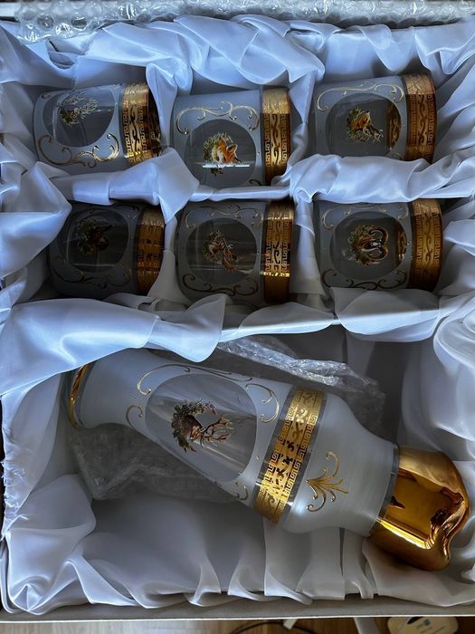 Подарунковий набір чарок Gift Hunter с графином 6 рюмок,