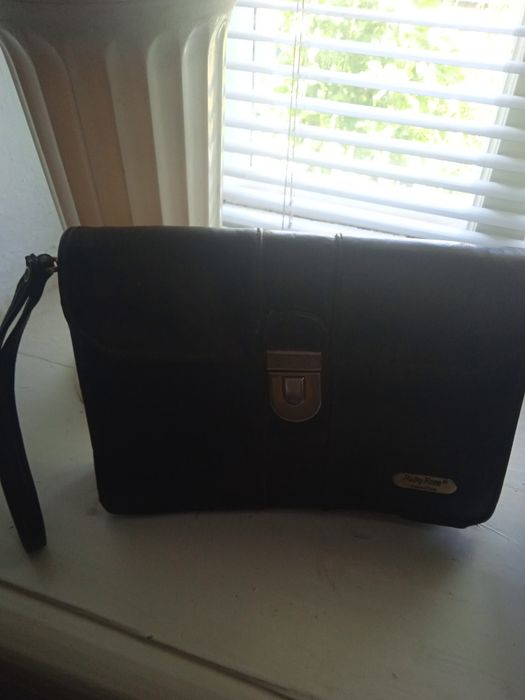 Барсетка,кожаная