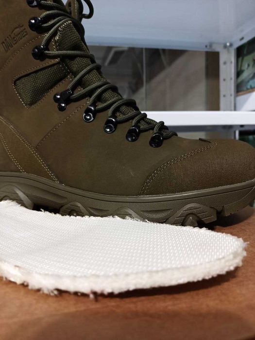 Берці зимові на міху устілка кевлар олива