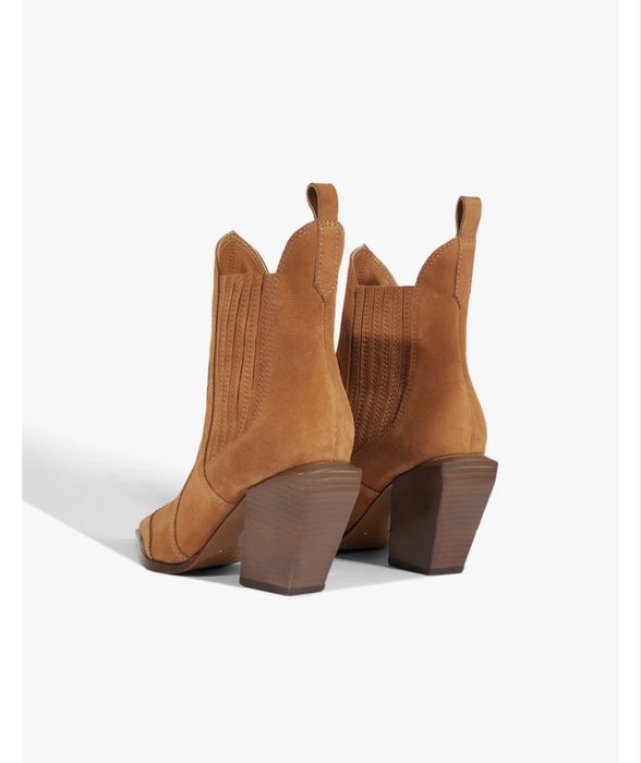 Ботінки козаки schutz