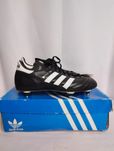 Nowe korki / buty do piłki nożnej Adidas World Cup 011040 rozmiar 40