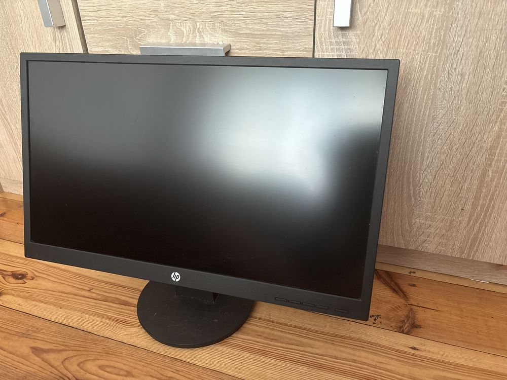 Monitor Hp V22V.