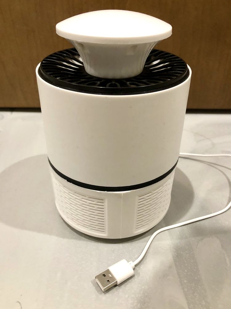Anti-Mosquitos Eléctrico com Luz LED