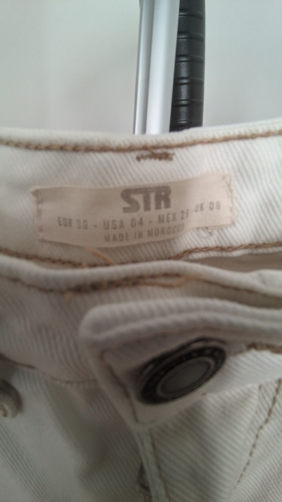 Spodnie jeansowe Stradivarius dwukolorowe 36