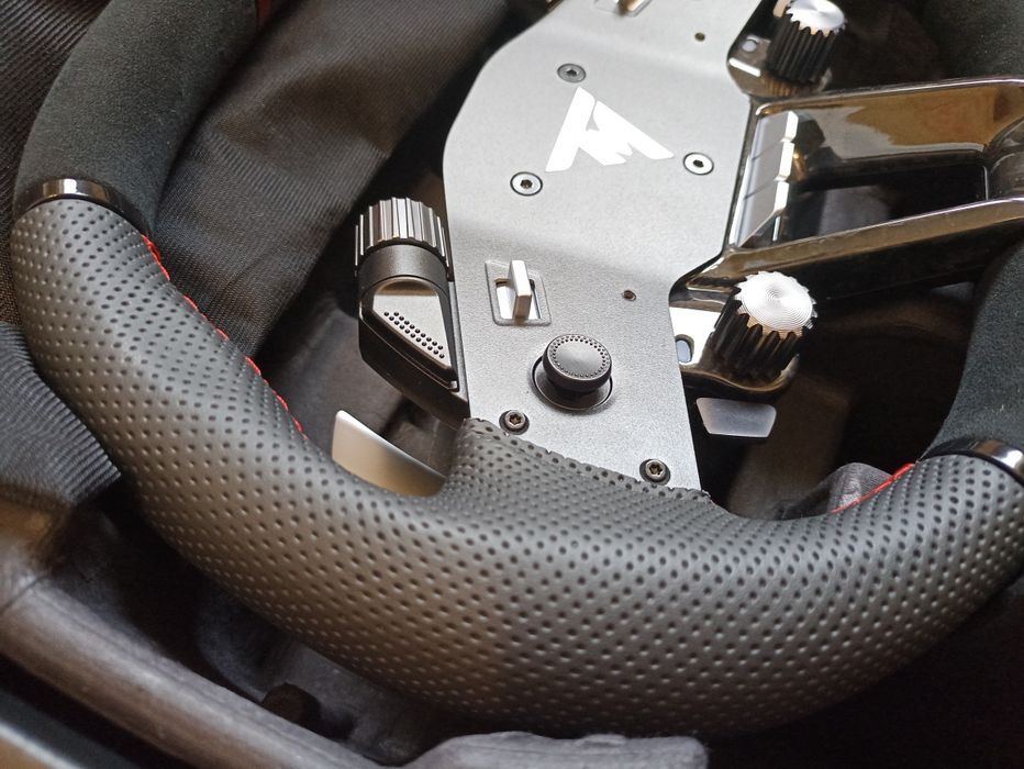 Кермо Thrustmaster Hyper weel руль для бази T598