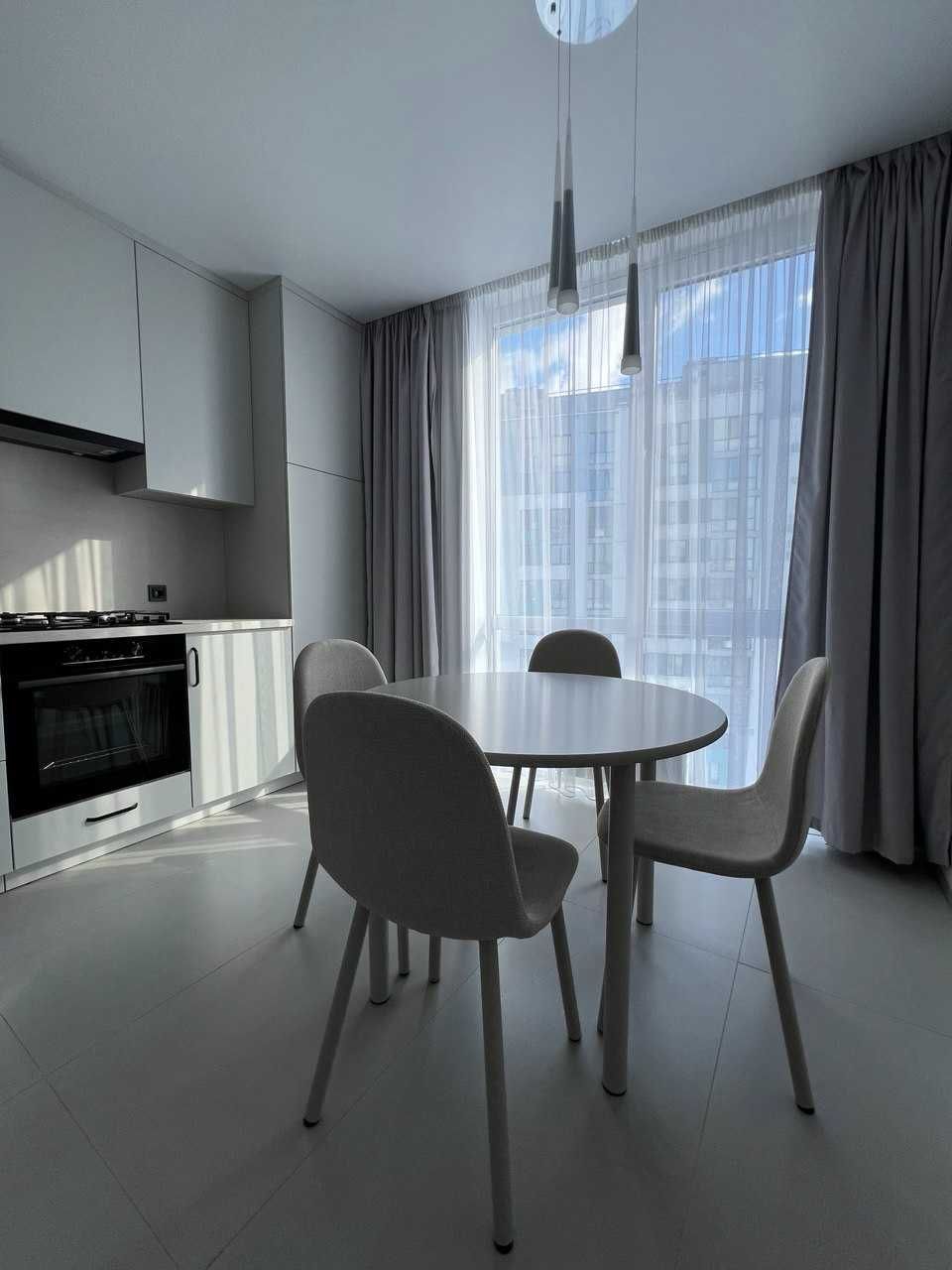 Продам видову розкішну 1-к квартиру ЖК Crystal Avenue з документами