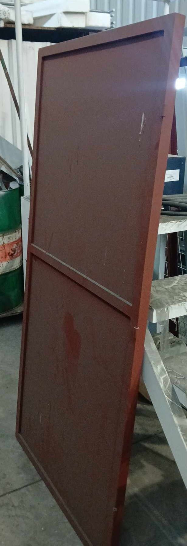 Porta ferro nova