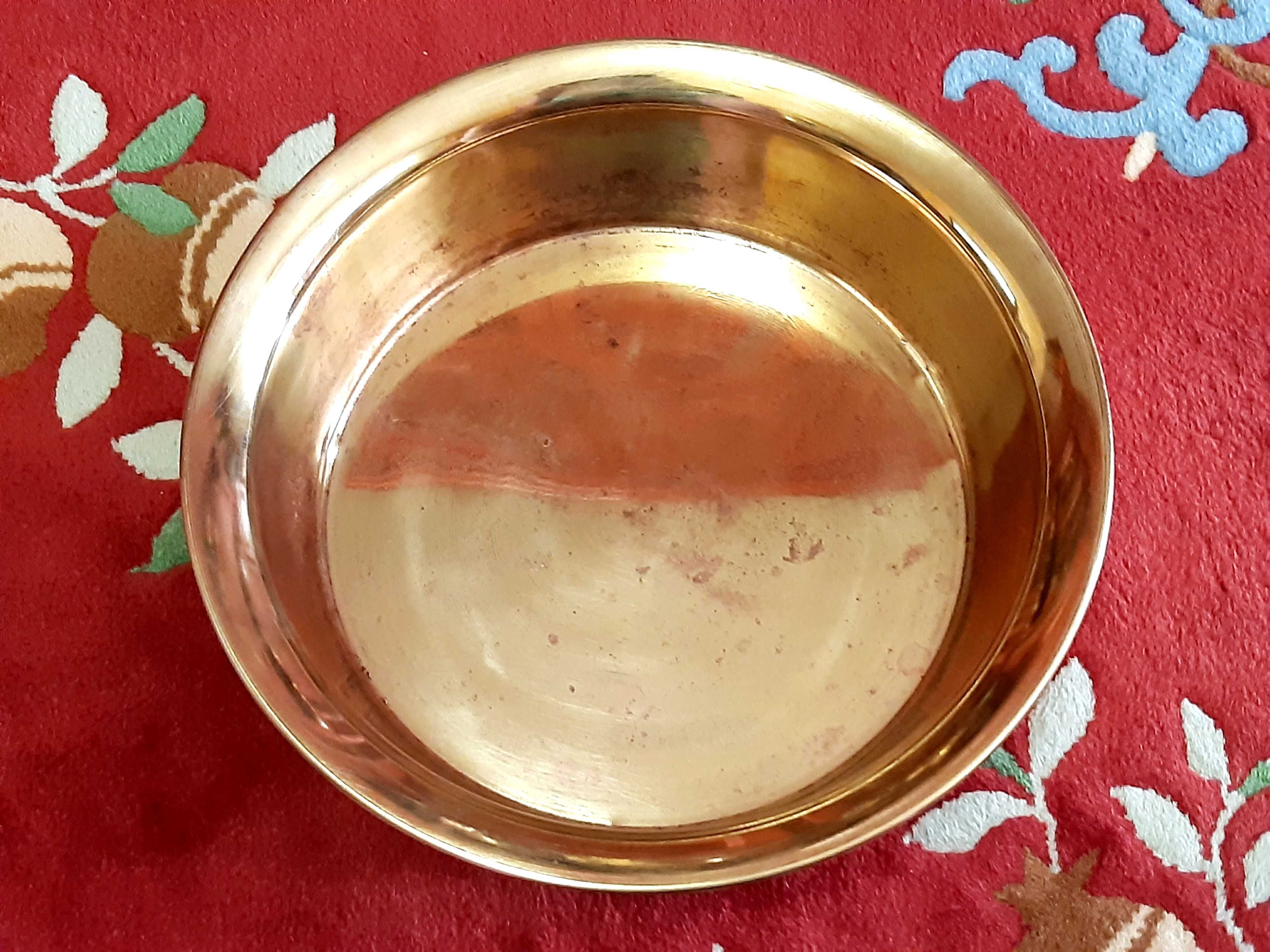 4.5 л Миска латунь, клеймо глухарь, старинный таз ссср, цена 4 р. 70 к