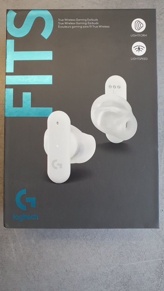 Навушники бездротові Logitech Fits білі
