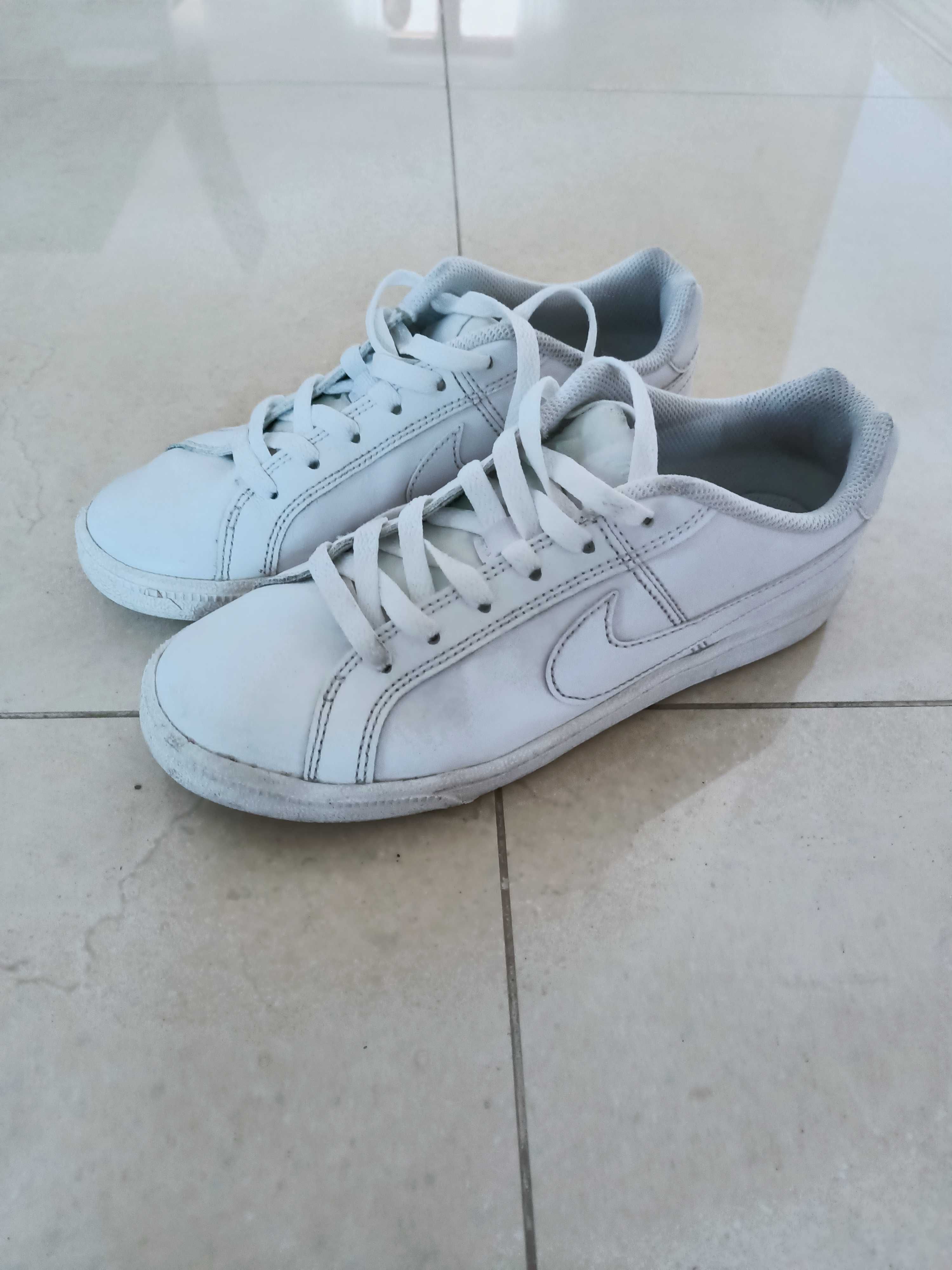 Buty Nike dla dziewczynki