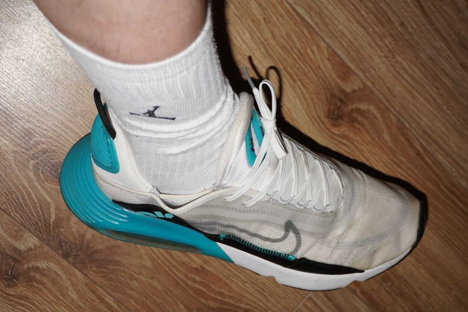 Nike Air Max 2090