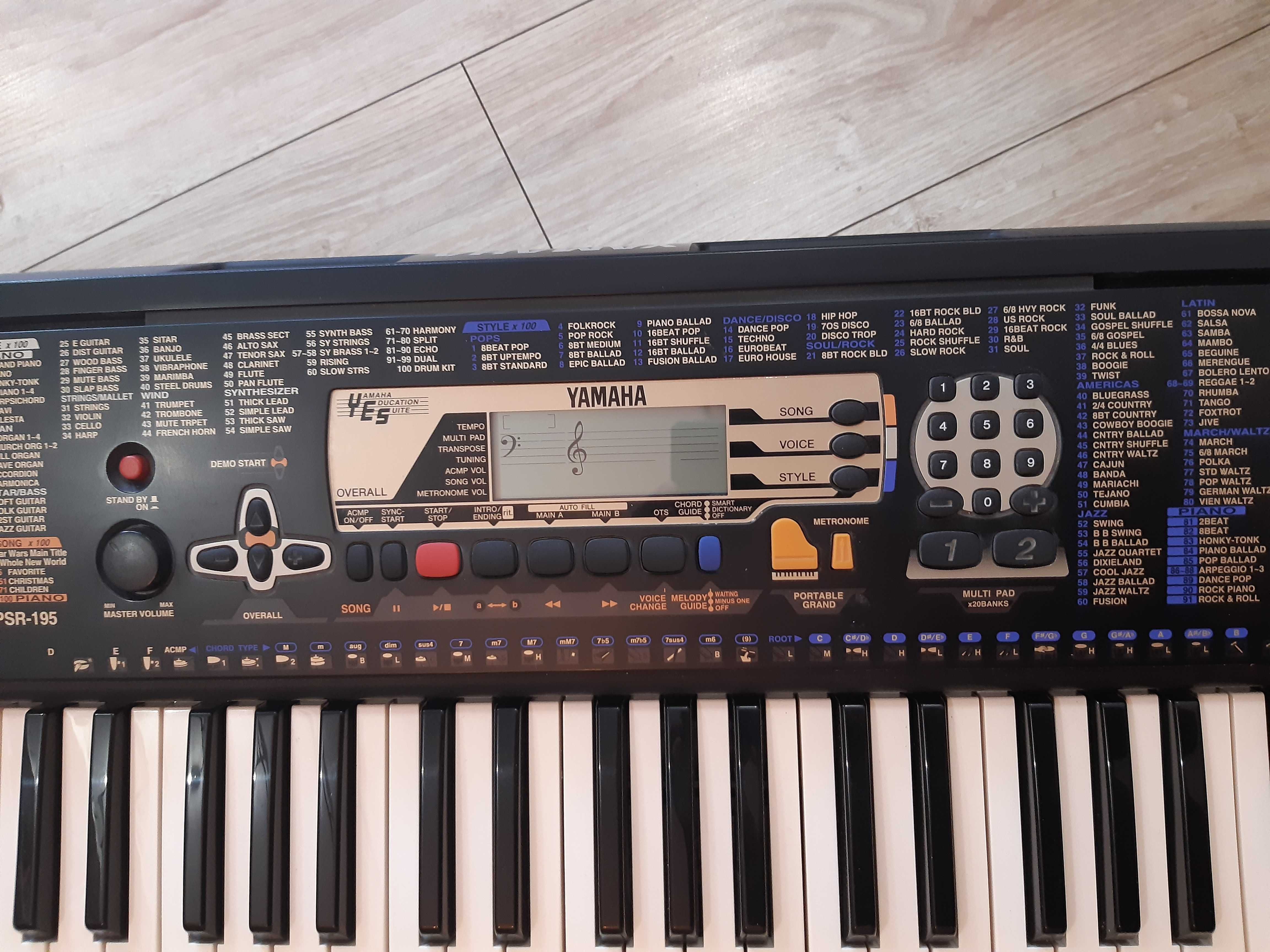 Keyboard Yamaha PSR-195