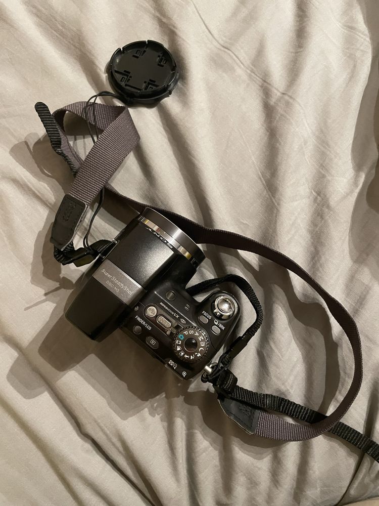 Sony CyberShot DSC-H5