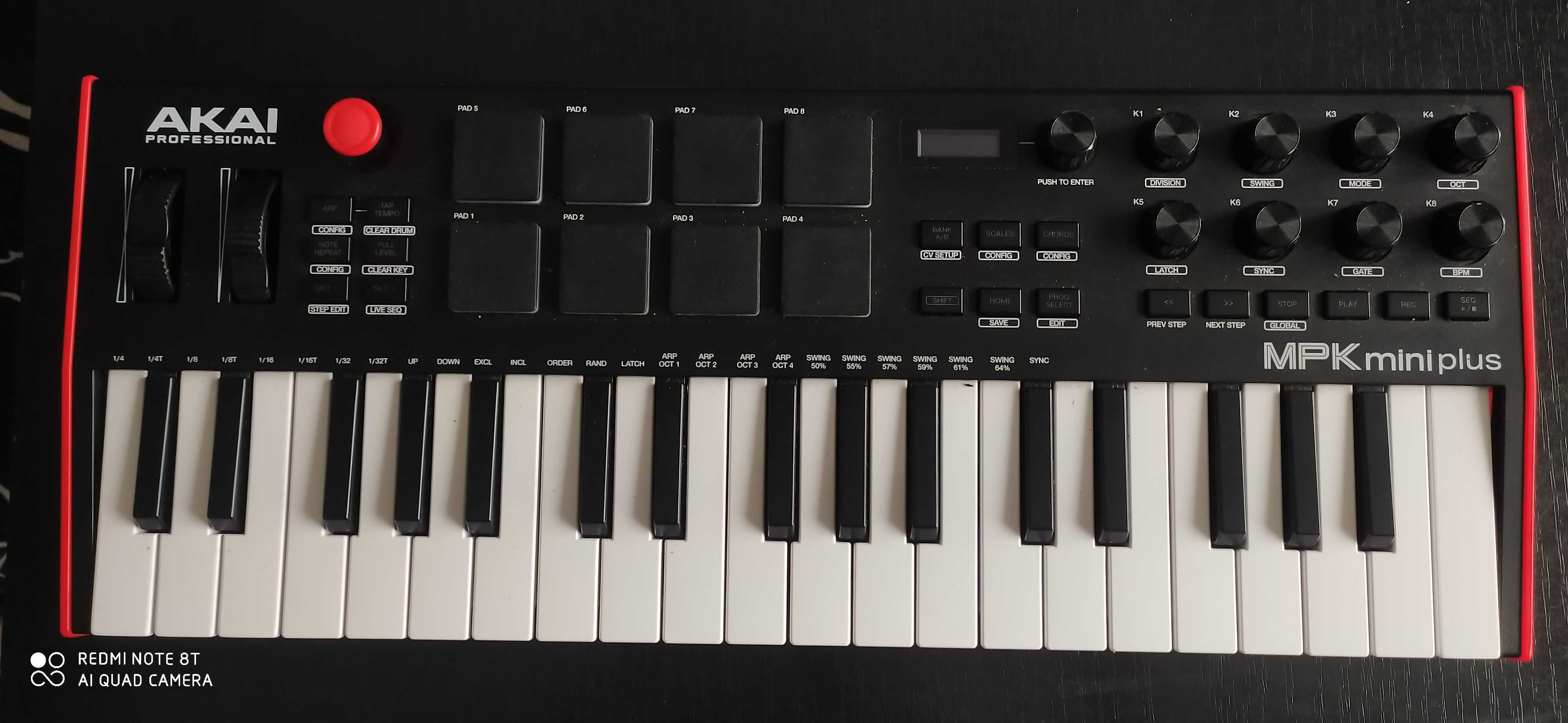 Akai MPK Mini Plus