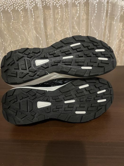 Нові чоловічі кросівки Walkx