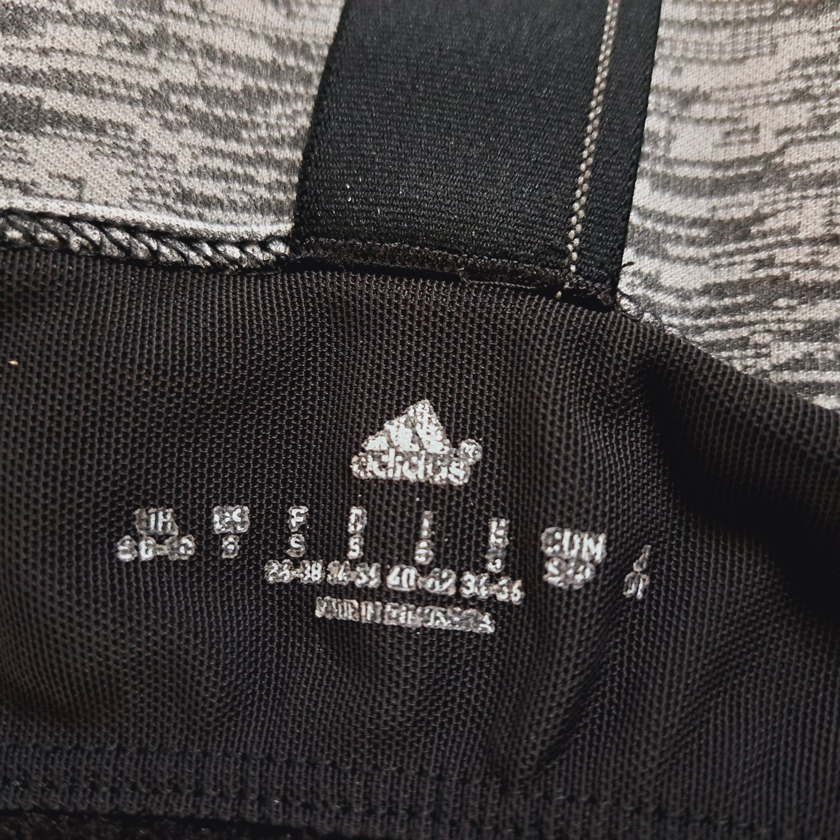 Koszulka na ramiączka top z usztywnieniem Adidas z biustonoszem