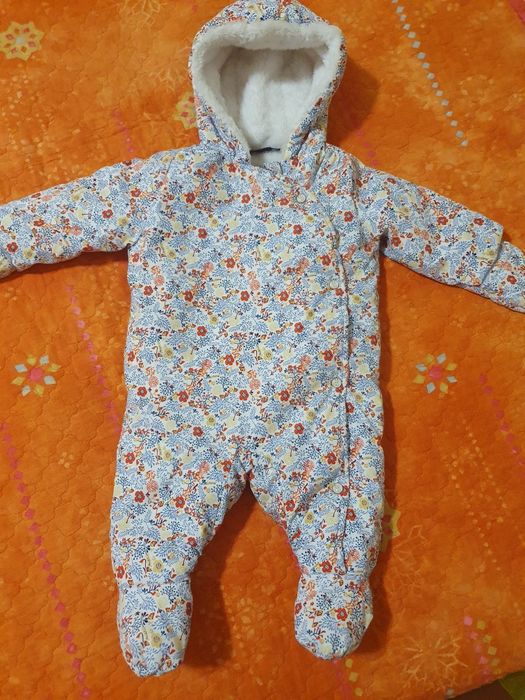 Продам дитячий комбінезон демісезон