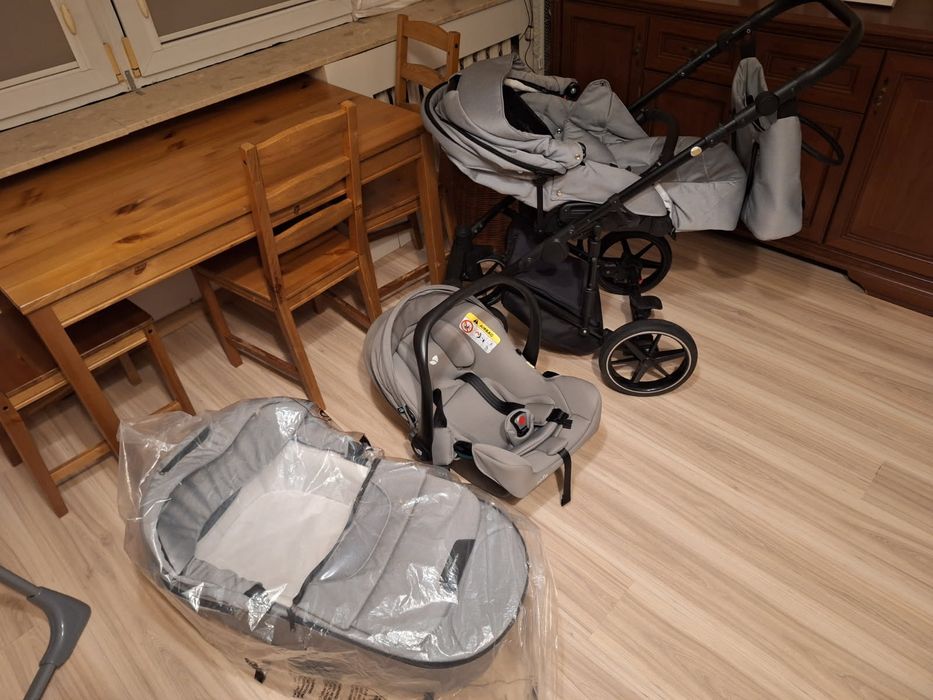 Wózek Adamex Zico + fotelik Cosmo Smart