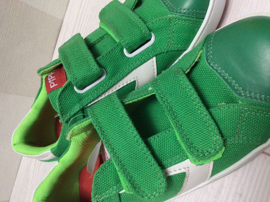 PIPPO Португалія якісні кросівки, напів черевики. Розмір 34-35