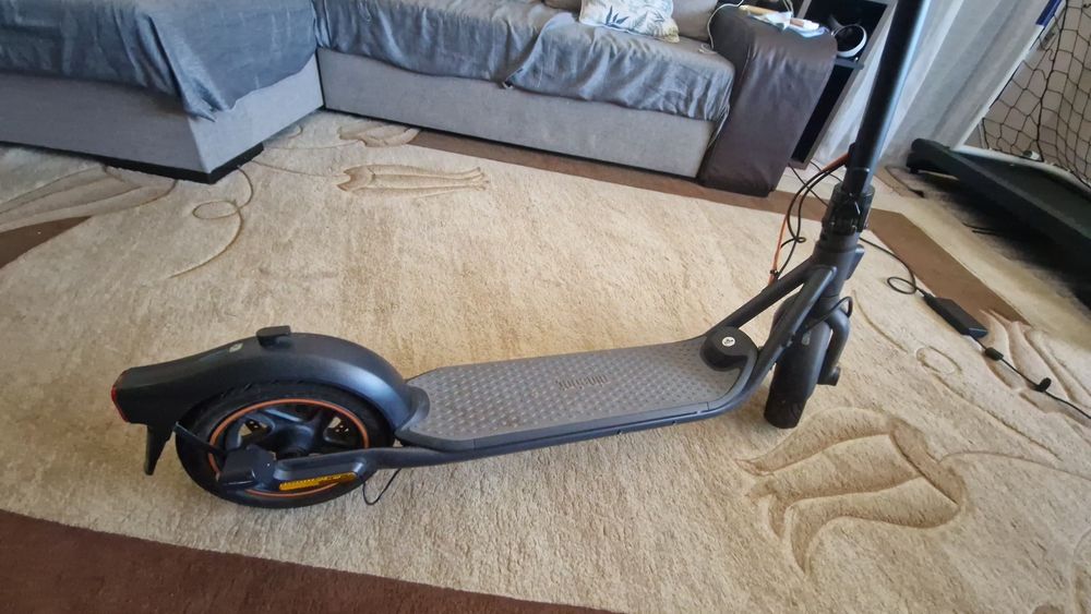 Trotinete eletrica Ninebot f40