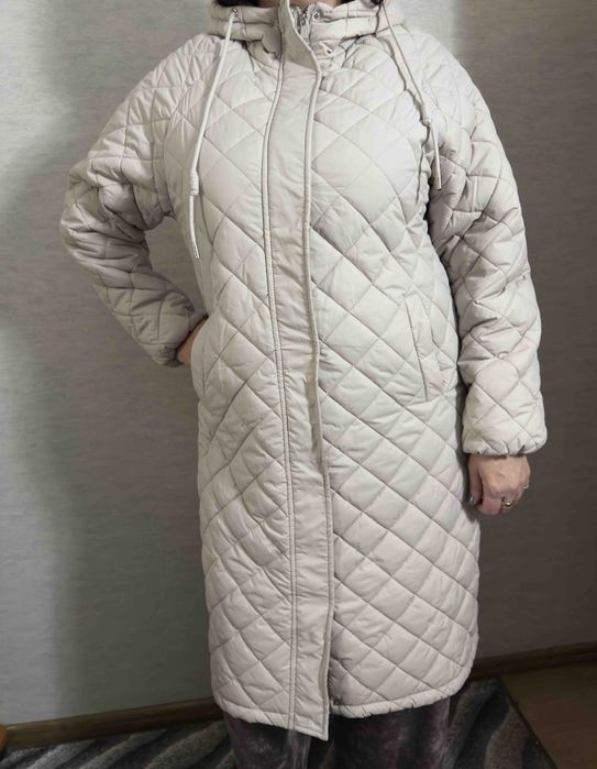 Демісезонне пальто 50-52