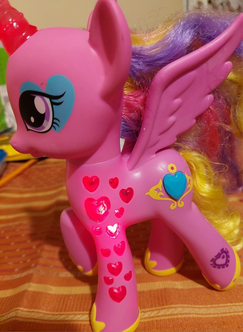 Grający kucyk My Little Pony