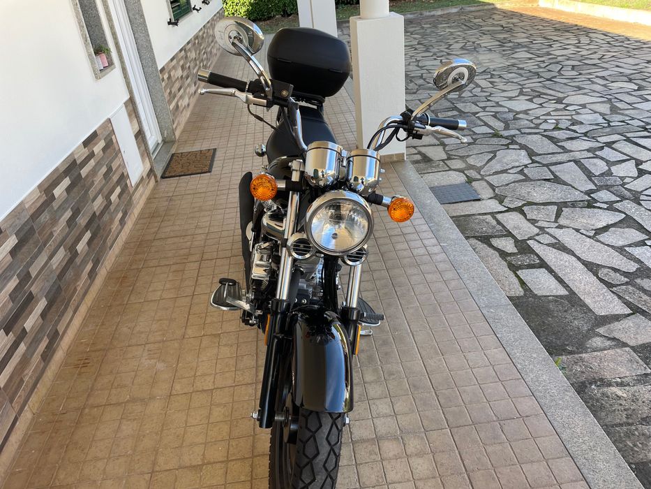 Moto Keeway 125 como nova