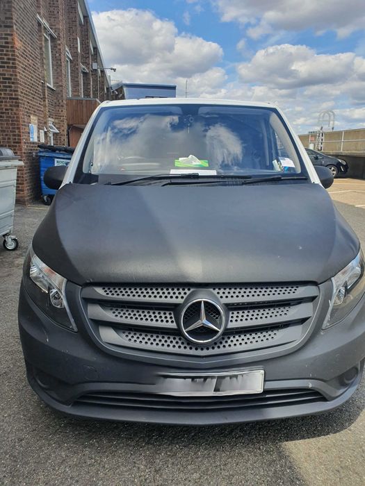 Fantástica Mercedes Vito 114 para venda