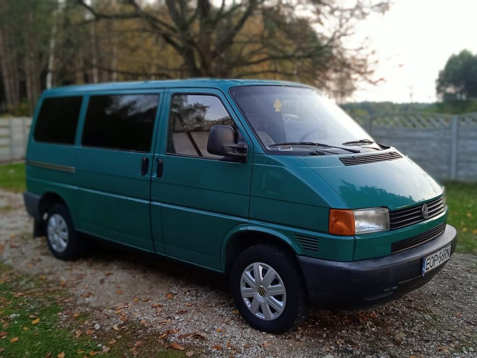 Sprzedam Zadbanego VW Transportera 1999r! 2,5Tdi! 88km! 9 osobowy!