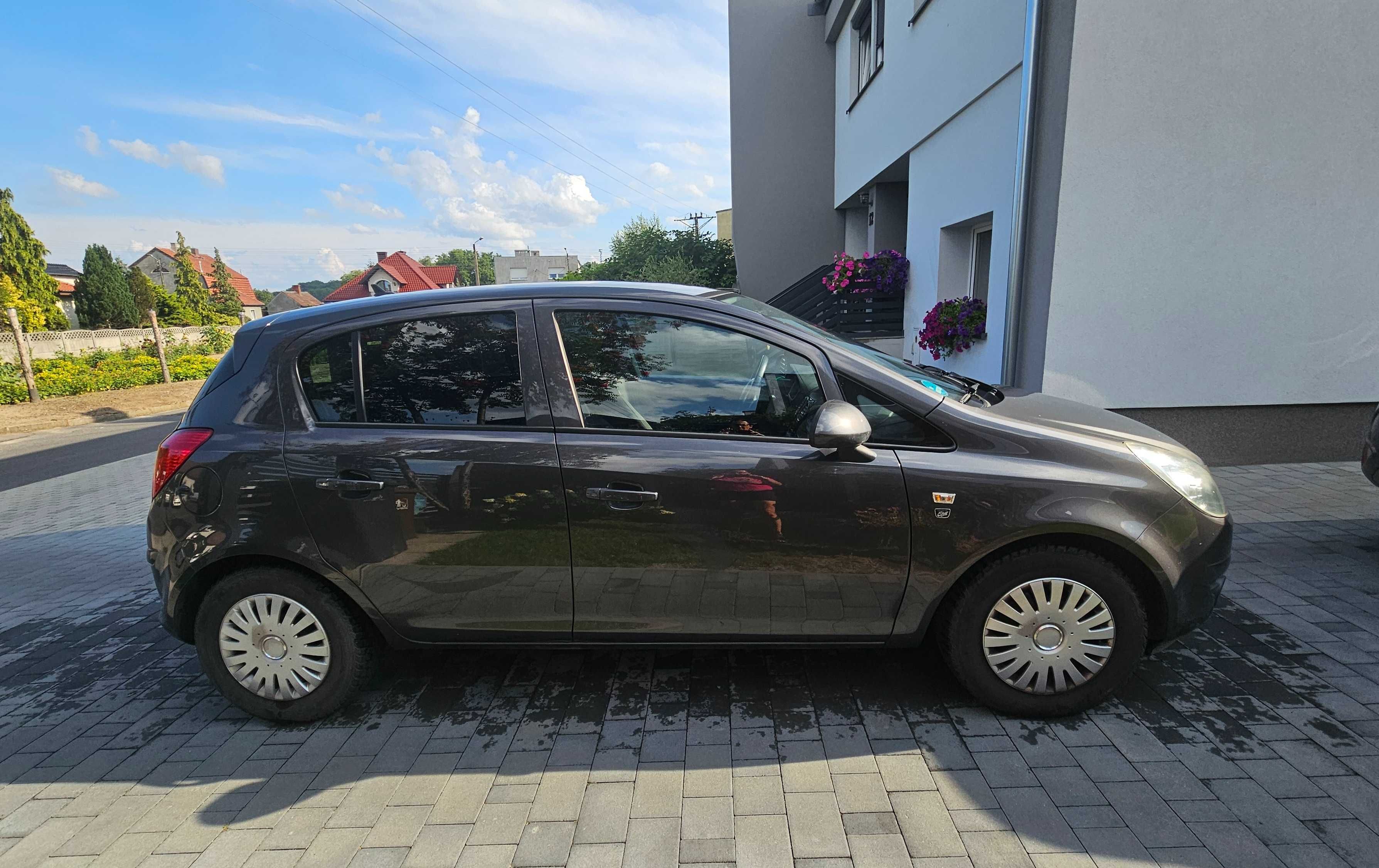 Opel Corsa D 2010 r