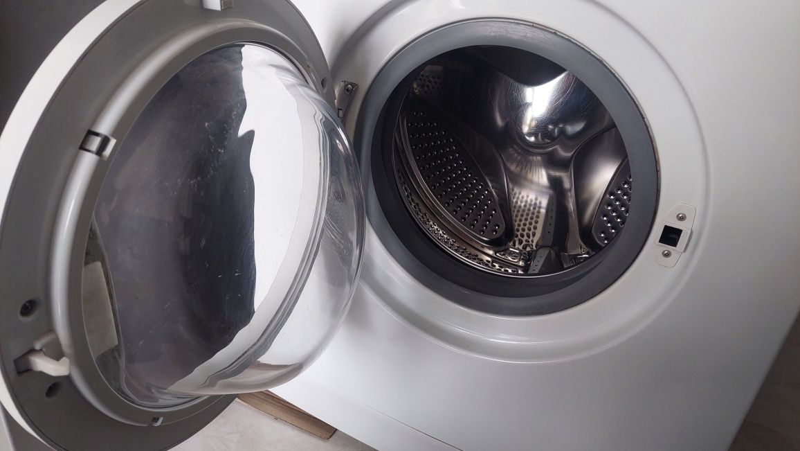 Компактная стиральная машина Samsung