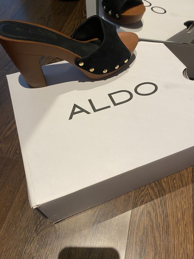 Sandalias Aldo em pele