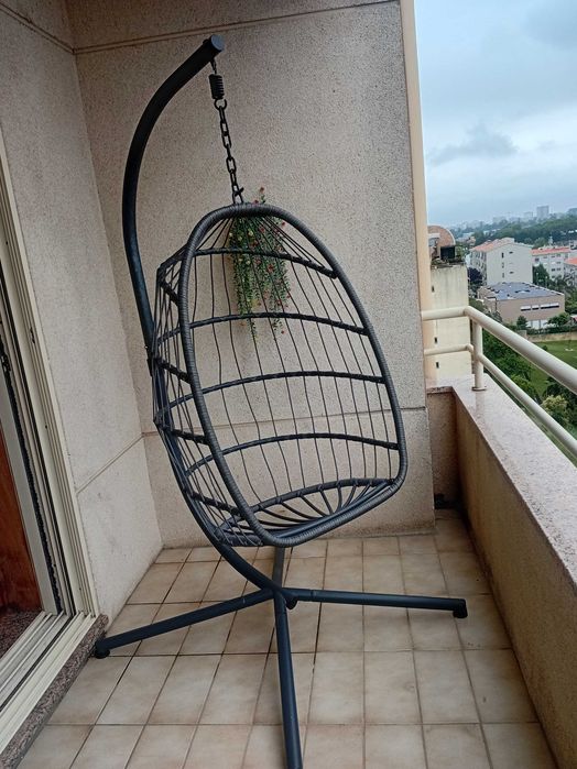 Cadeira Baloiço de Jardim