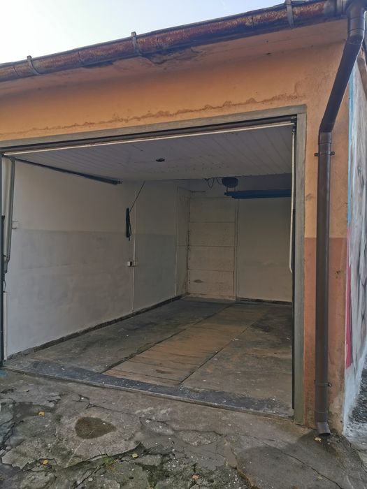 Garaż z kanałem do wynajęcia