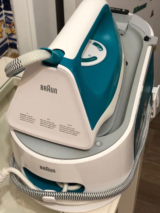 Ferro de engomar de caldeira Braun